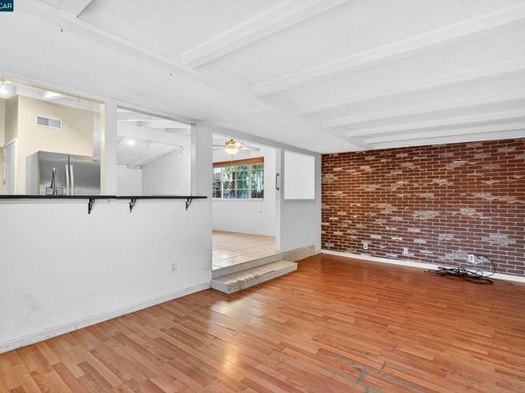 2570 Brian Rd, San Pablo CA 94806