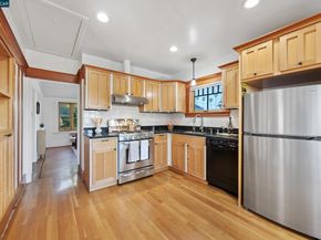 901 San Antonio Ave, Alameda CA 94501
