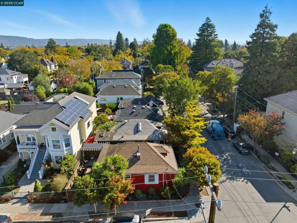 901 San Antonio Ave, Alameda CA 94501