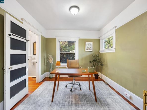 901 San Antonio Ave, Alameda CA 94501