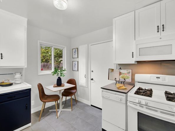 3627 Loma Vista Ave, Oakland CA 94619