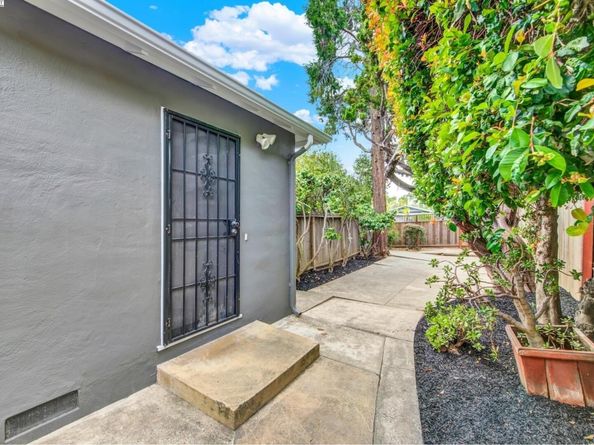 3627 Loma Vista Ave, Oakland CA 94619