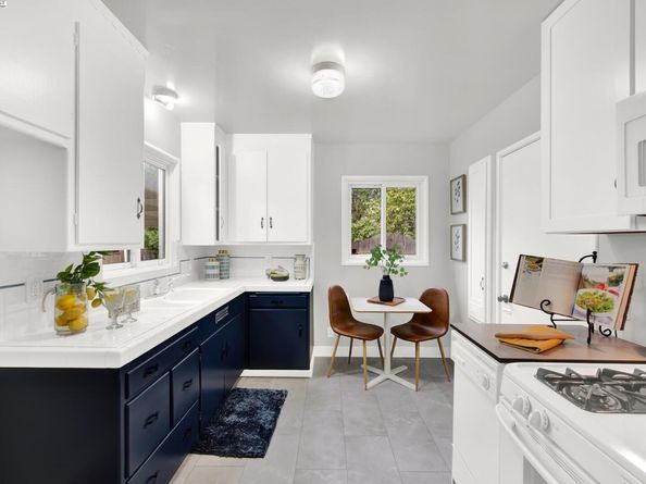 3627 Loma Vista Ave, Oakland CA 94619