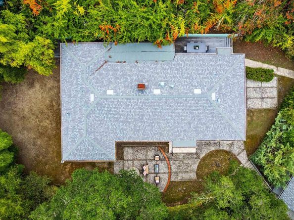 123 Orchard Rd, Orinda CA 94563