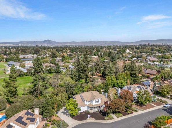 4468 Edgewood Way, Livermore CA 94550