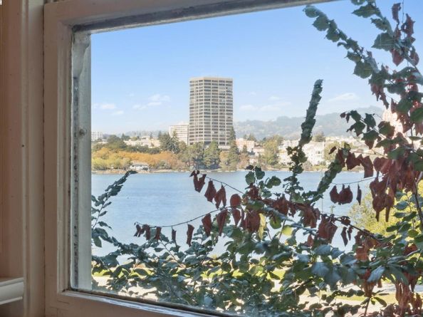 1501-7 First Ave., Oakland CA 94606