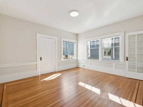 1501-7 First Ave., Oakland CA 94606