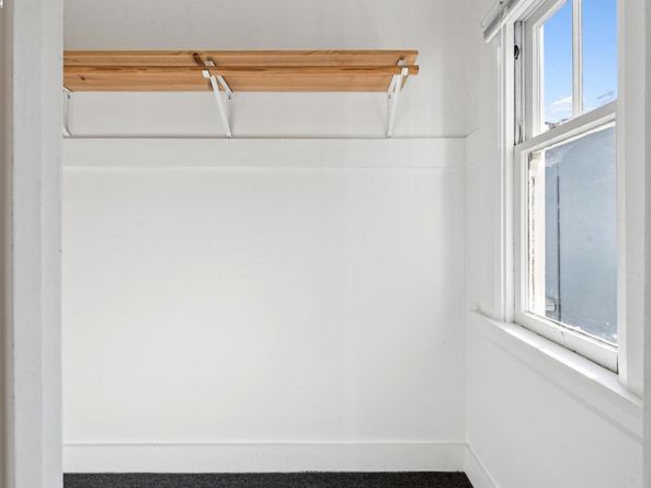 1501-7 First Ave., Oakland CA 94606