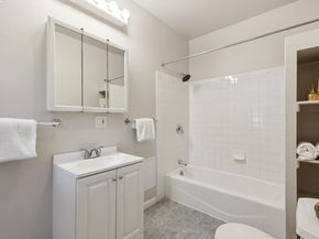 1501-7 First Ave., Oakland CA 94606