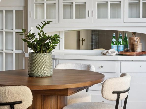 1501-7 First Ave., Oakland CA 94606