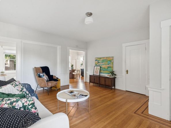 1501-7 First Ave., Oakland CA 94606