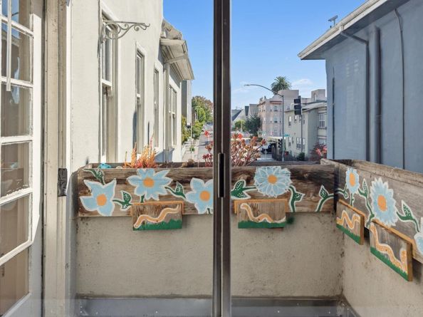 1501-7 First Ave., Oakland CA 94606