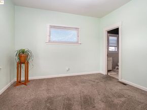 22964 Alice St, Hayward CA 94541