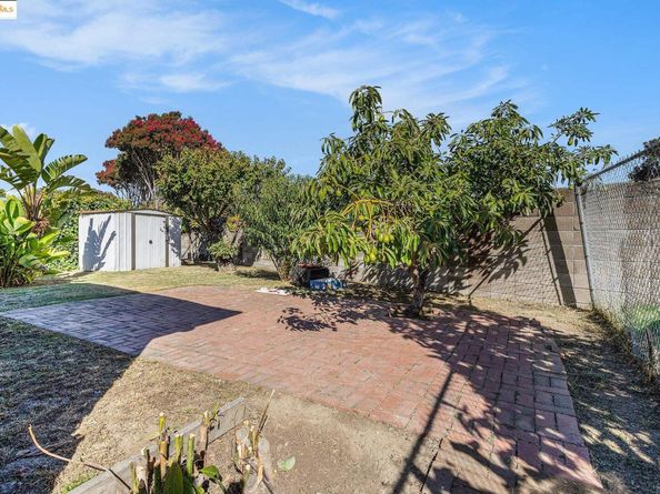 22964 Alice St, Hayward CA 94541