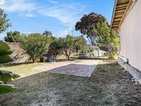 22964 Alice St, Hayward CA 94541