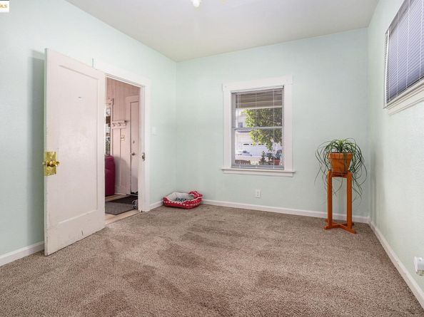 22964 Alice St, Hayward CA 94541