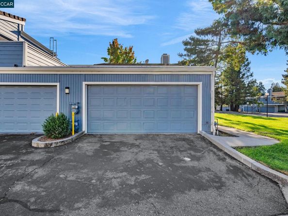 406 Olympus 5, Hercules CA 94547