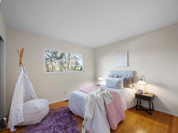 19554 Jaydine St, Castro Valley CA 94546