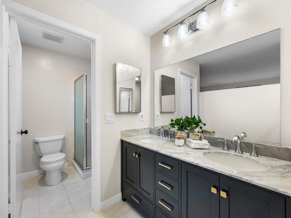 19554 Jaydine St, Castro Valley CA 94546