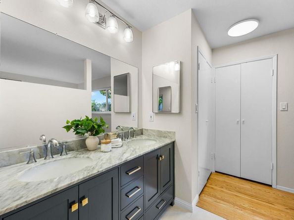 19554 Jaydine St, Castro Valley CA 94546