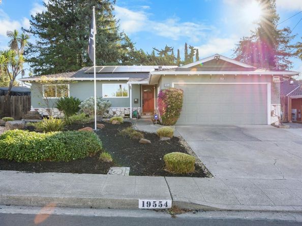 19554 Jaydine St, Castro Valley CA 94546