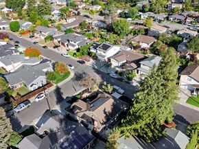 19554 Jaydine St, Castro Valley CA 94546