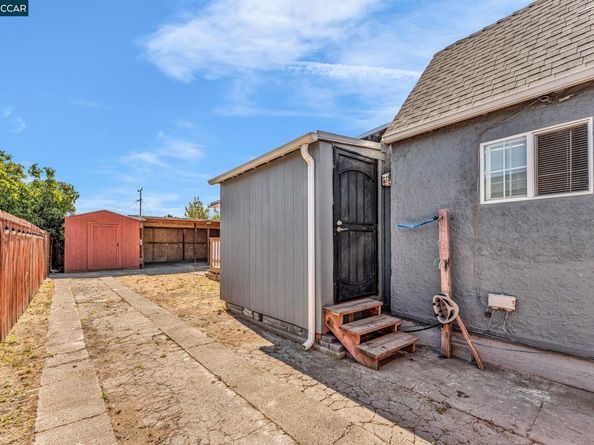 1706 14Th St, San Pablo CA 94806