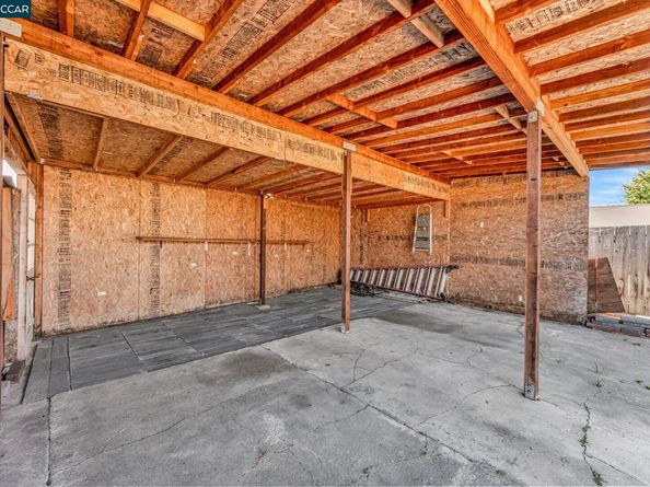 1706 14Th St, San Pablo CA 94806