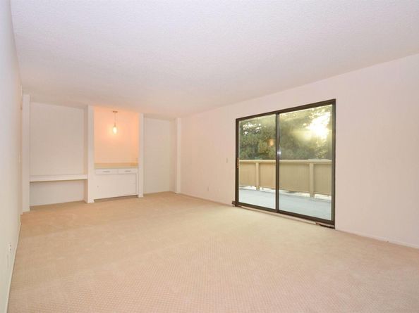 320 N Civic Dr 404, Walnut Creek CA 94596