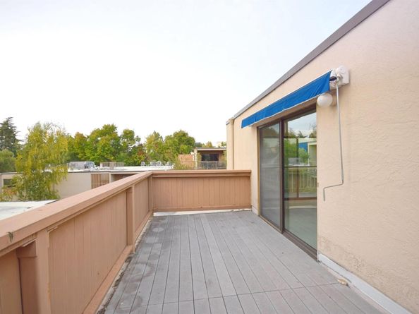 320 N Civic Dr 404, Walnut Creek CA 94596