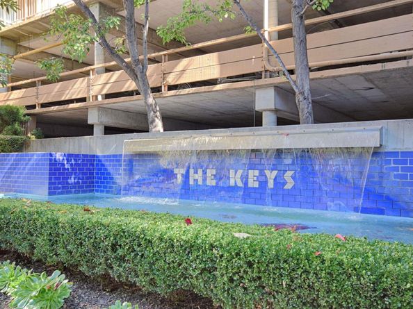 320 N Civic Dr 404, Walnut Creek CA 94596