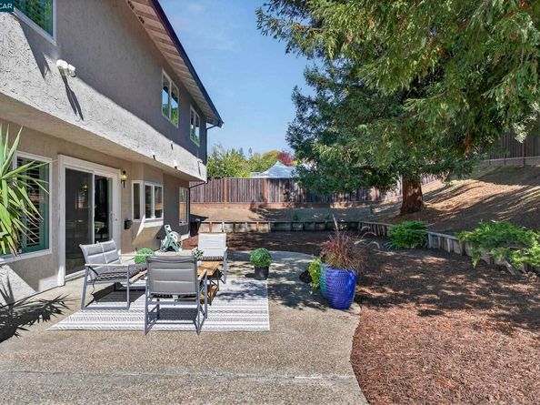 3656 Morningside Dr, Richmond CA 94803