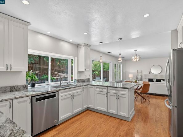 3656 Morningside Dr, Richmond CA 94803