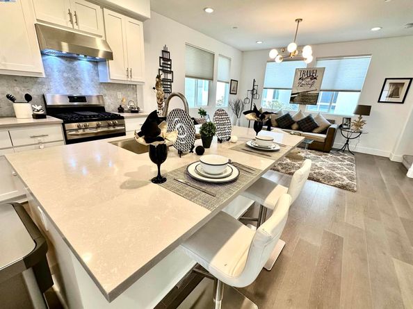 1465 Latitudes Way, Richmond CA 94804