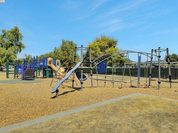 445 S 22Nd St, San Jose CA 95116