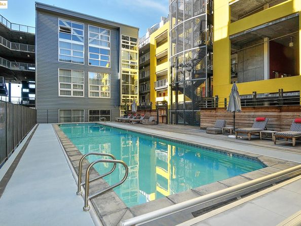 311 Oak St. 801, Oakland CA 94607