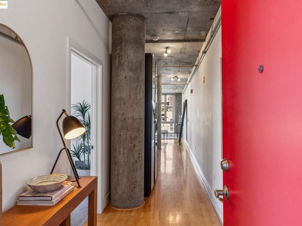311 Oak St. 801, Oakland CA 94607