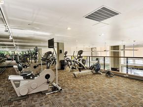 311 Oak St. 801, Oakland CA 94607
