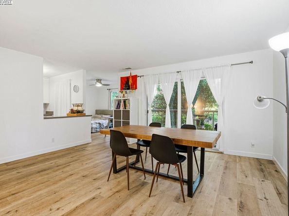 310 N Civic Dr 102, Walnut Creek CA 94596