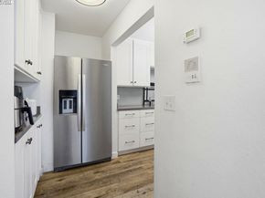 310 N Civic Dr 102, Walnut Creek CA 94596