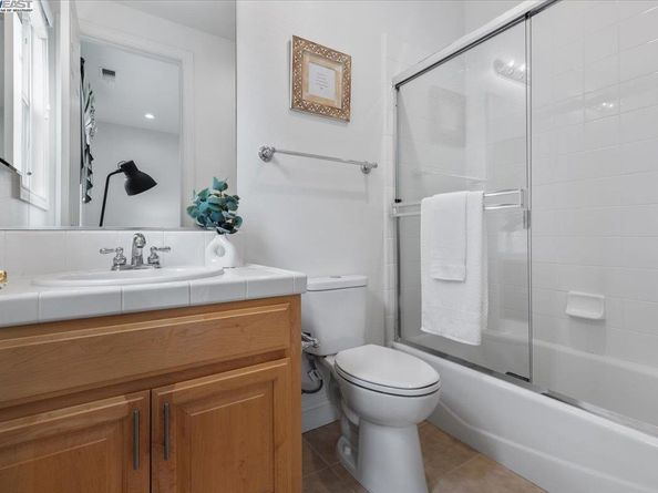 2848 E Cog Hill Ter, Dublin CA 94568