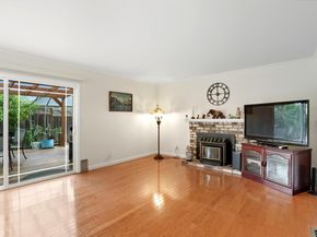 11862 Dublin Green Dr, Dublin CA 94568