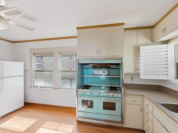 2795 25th Avenue, Oakland CA 94601
