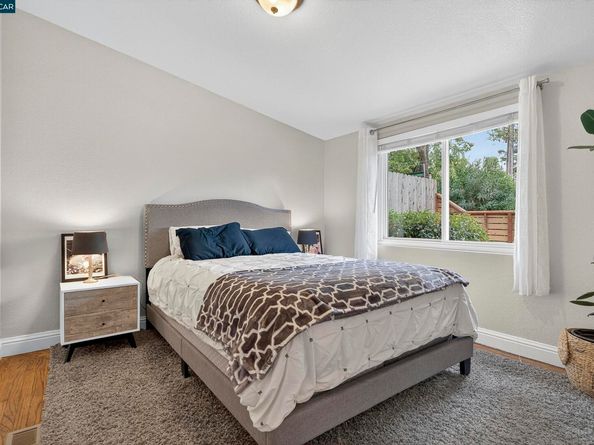3215 Pine St, Martinez CA 94553