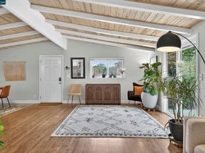3215 Pine St, Martinez CA 94553