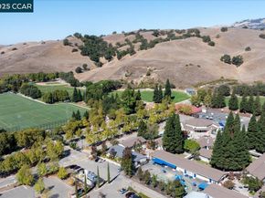 110 Bridgeside Cir, Danville CA 94506