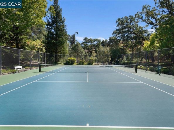 110 Bridgeside Cir, Danville CA 94506