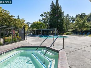 110 Bridgeside Cir, Danville CA 94506