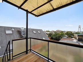 1010 Grayson, Berkeley CA 94710