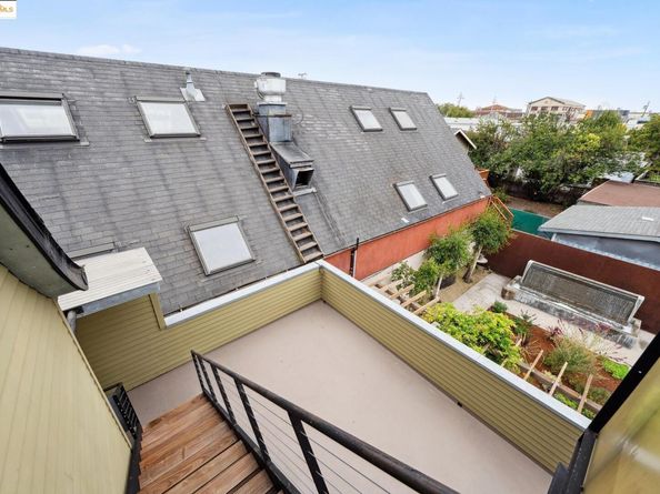 1010 Grayson, Berkeley CA 94710